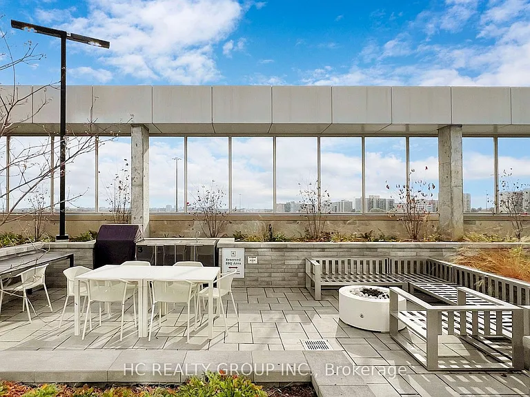 2031 Kennedy Rd #920 — Photo 36