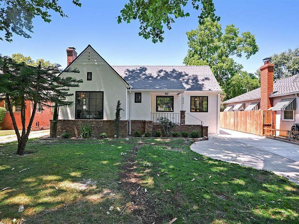 1st image of 2746 Land Park Dr
