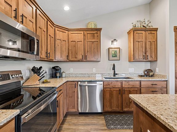 4th image of 184 Steelhead Dr