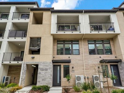 288 Waters Park Cir, San Mateo, CA, 94403