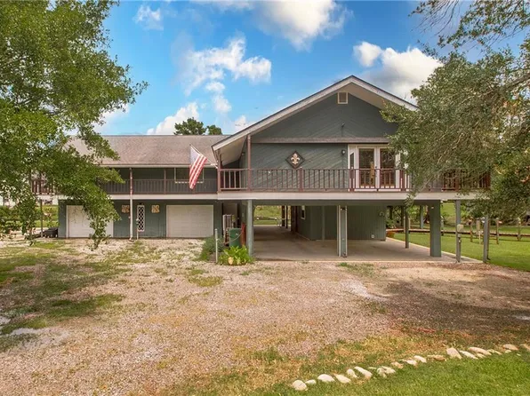 20372 Fairway Dr, Springfield, LA 70462