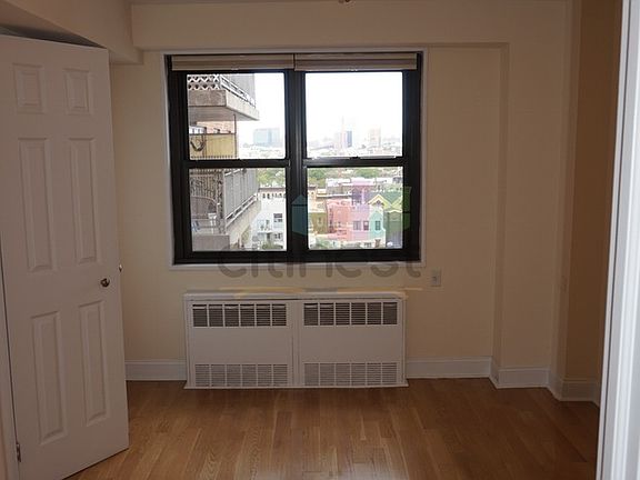 3rd image of 341 10th St APT 3M