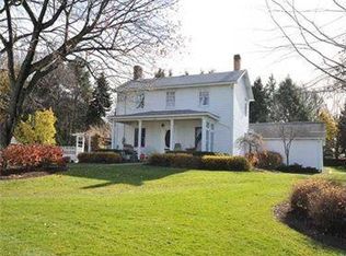 112 Ferguson Ln, Valencia, PA 16059