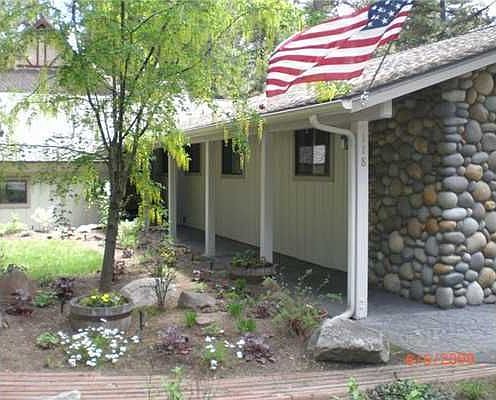 1st image of 118 Abbey Peak Ln