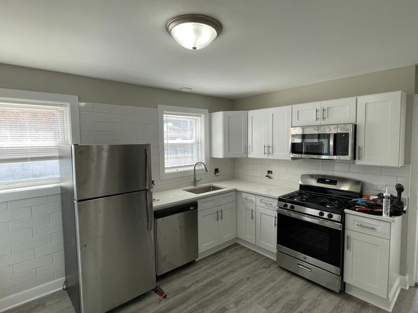 5319 W Fullerton Ave UNIT 2