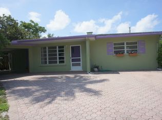 2434 Hamlin Ln, Sarasota, FL 34239