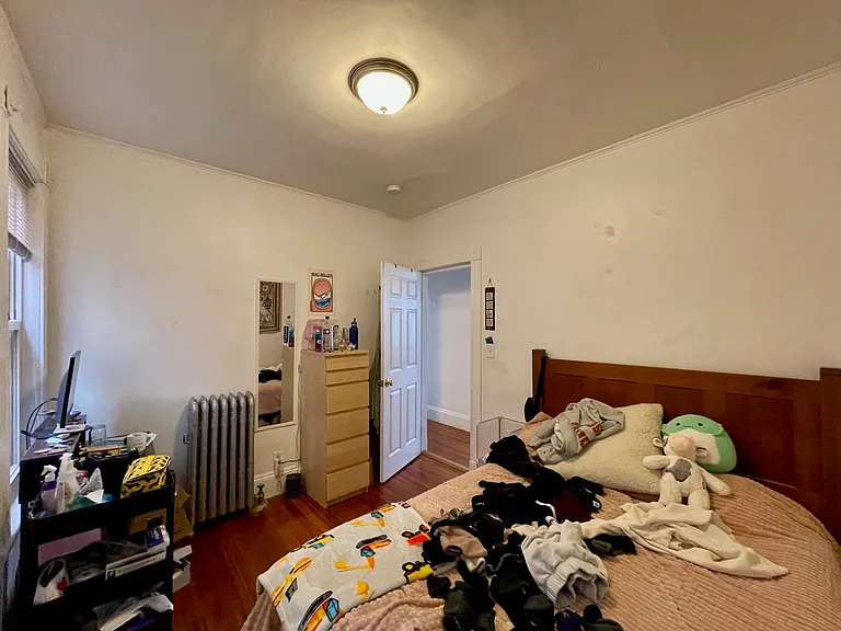 162 Kelton St #3X — Photo 7