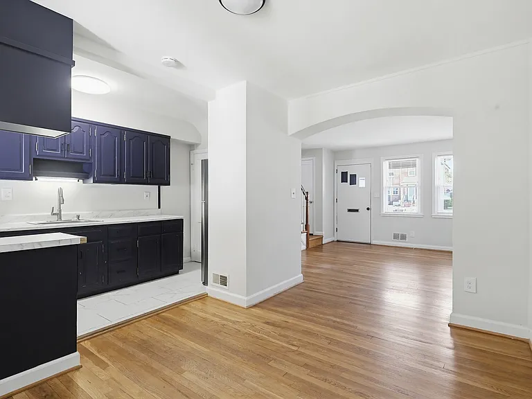 7536 Westfield Rd — Photo 11