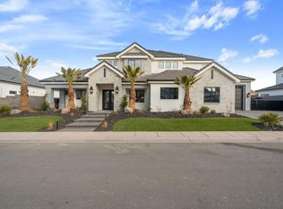 667 E Queensridge Dr, Washington, UT 84780
