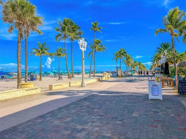 326 Wilson St APT 205, Hollywood, FL 33019