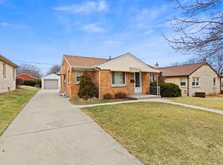 2911 S 57th St, Milwaukee, WI 53219