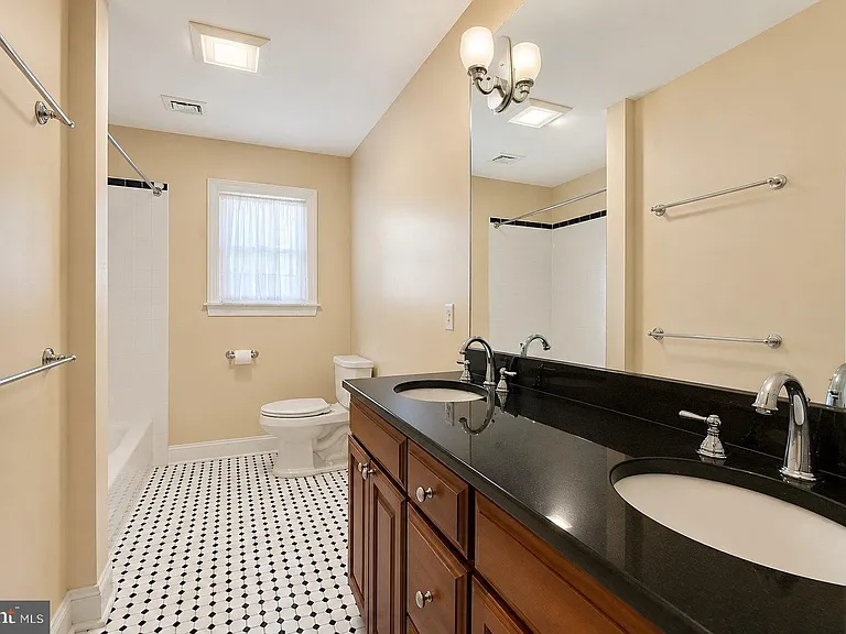 947 Cherry Hill Rd — Photo 30