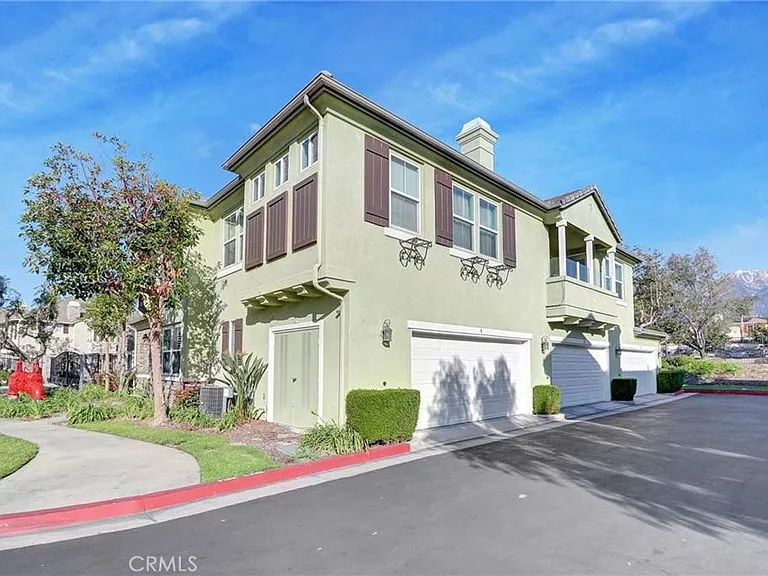 12240 Chantrelle Dr — Photo 2