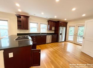 15 Sunset St #3A, Roxbury Crossing, MA 02120