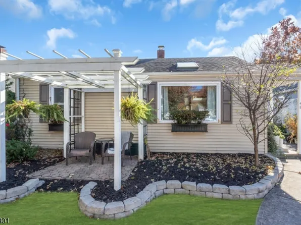 48 Putnam St, Somerville Boro, NJ 08876