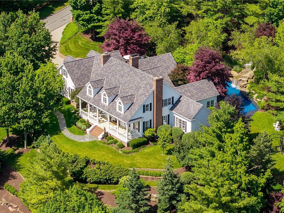 1st image of 128 Mount Blaine Dr