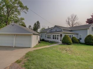 8871 Vermont Hill Rd, Holland, NY 14080