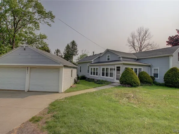 8871 Vermont Hill Rd, Holland, NY 14080