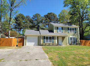 2627 Meadow Ridge Dr, Duluth, GA 30096