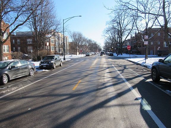 5th image of 3907 W Wrightwood Ave