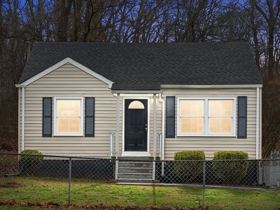 1st image of 971 Swift Dr