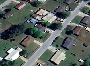 2004 Douglas Dr, Pocahontas, AR 72455