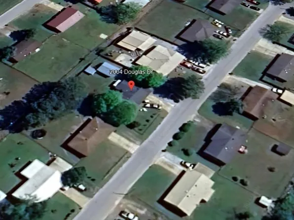 2004 Douglas Dr, Pocahontas, AR 72455