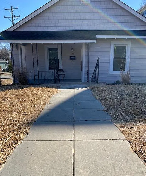 326 Gray Ave — Photo 1