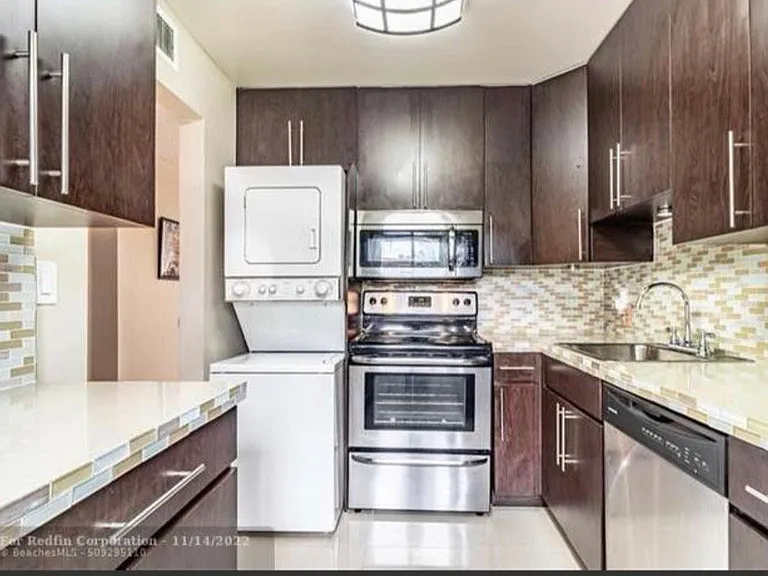 4539 Luxemburg Ct #108 — Photo 16