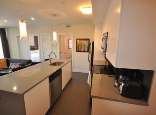 653 Massachusetts Ave #3, Boston, MA 02118
