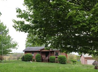 135 Hobbs Reesor Rd, Vine Grove, KY 40175