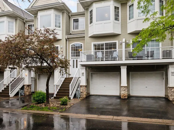 748 Fairfield Cir, Minnetonka, MN 55305