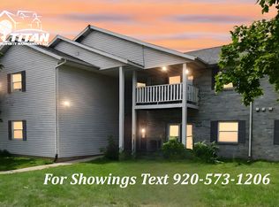 115 S Madison St #9, Friesland, WI 53935