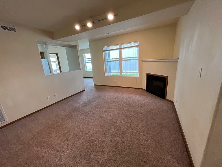 6005B Chapel Hill Blvd #102 — Photo 26