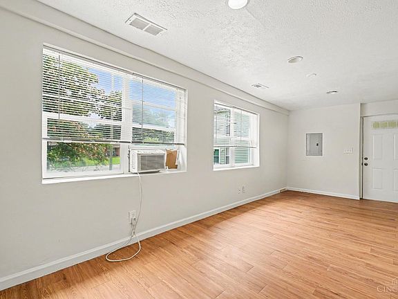 4th image of 2048 4th Ave