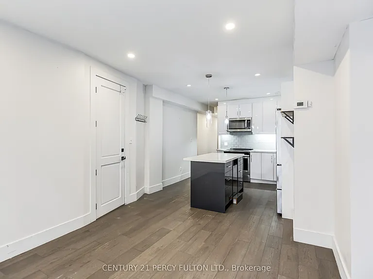 1989 Davenport Rd #1 — Photo 4