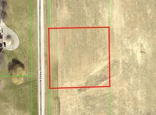 2 N Striker Rd, Peru, IN 46970