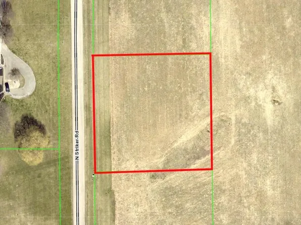 2 N Striker Rd, Peru, IN 46970