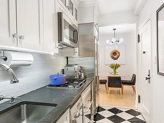 2nd image of 60 Gramercy Park N APT 3F
