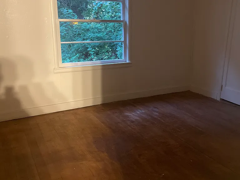 1600 Mill Creek Dr — Photo 13