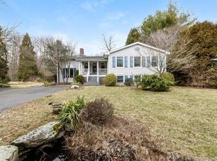 11 Flintlock Rd, Norwalk, CT 06850