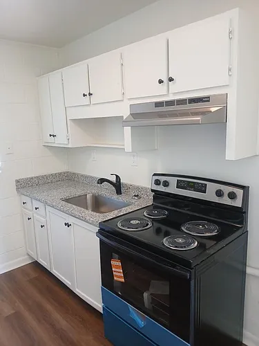 3413 Terminal Ct #1 Photo 1