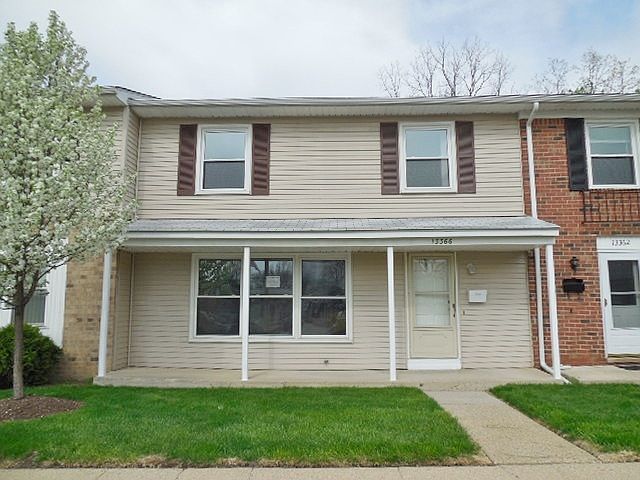 1st image of 13366 Lake Point Blvd #27