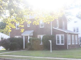 7 Glen Rd, West Hempstead, NY 11552