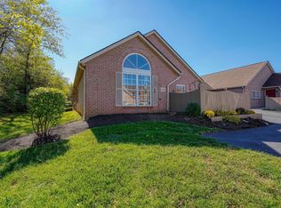 1948 Farmbrook Cir S #7, Grove City, OH 43123
