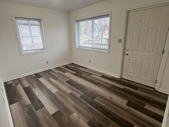 5th image of 795 Kenmore Blvd #3