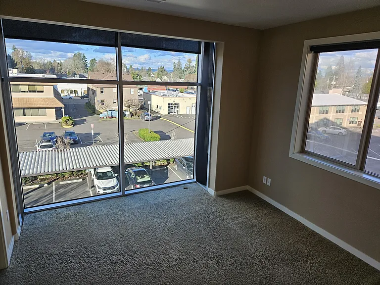 433 SE Washington St — Photo 15
