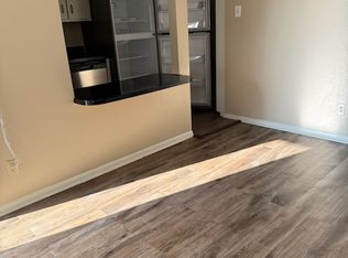 106 Harbor Dr UNIT 213, Runaway Bay, TX 76426
