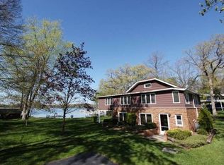 W5175 Sterlingworth Ct, Elkhorn, WI 53121