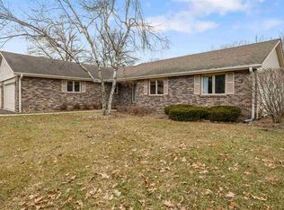 6542 Mindy Ln, Rockford, IL 61107